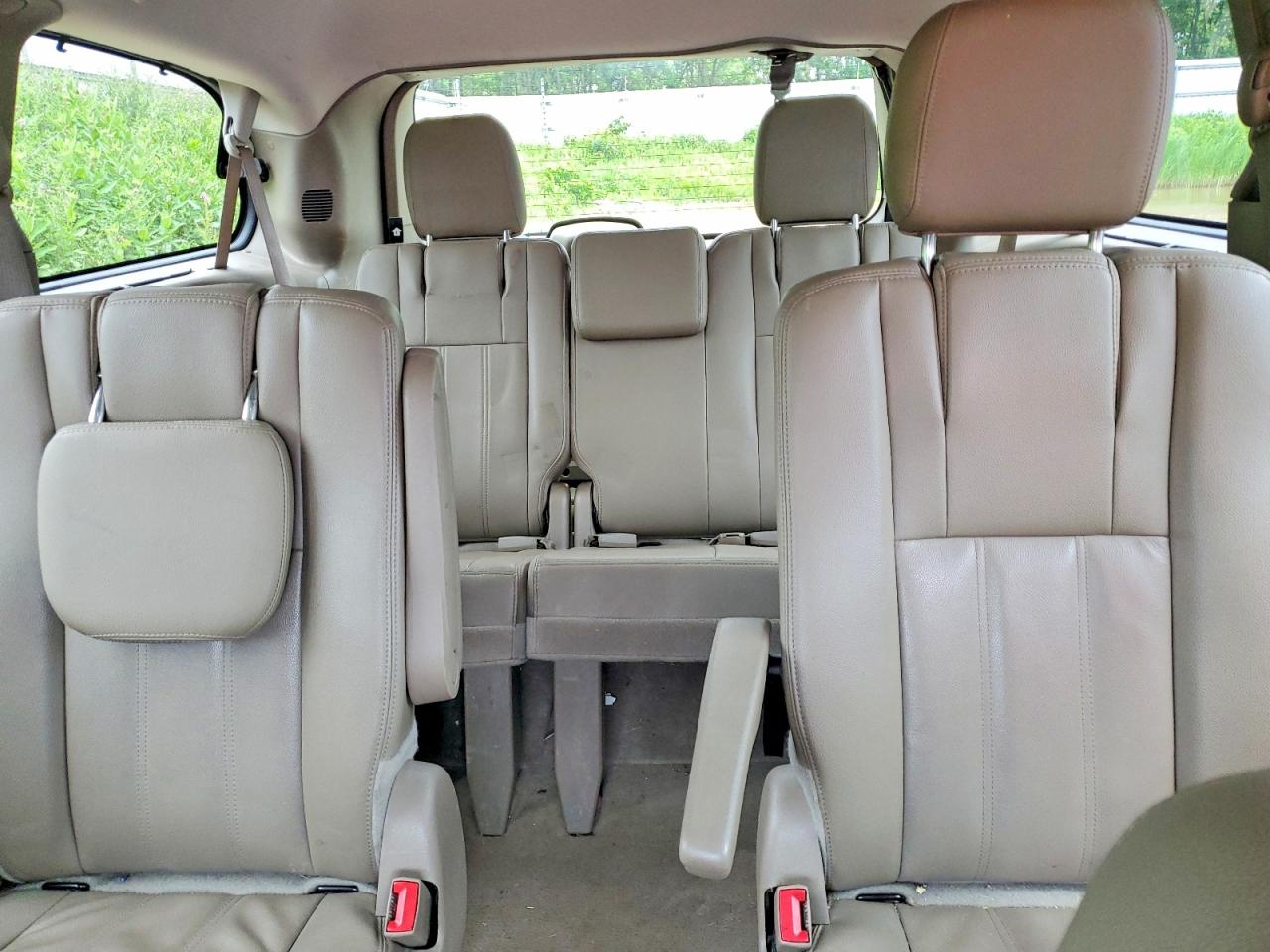 2016 CHRYSLER MINIVAN