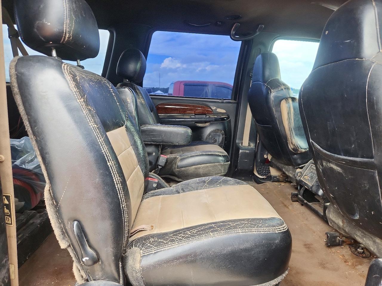 2002 FORD EXCURSION