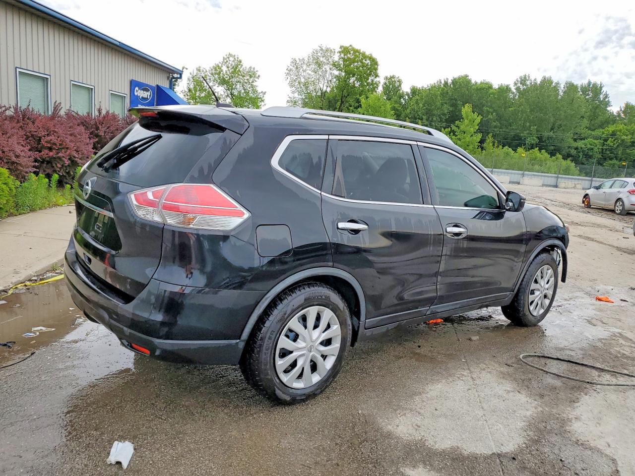 2016 NISSAN ROGUE