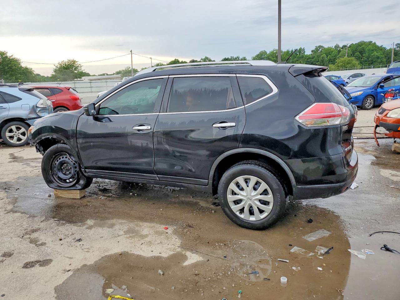 2016 NISSAN ROGUE