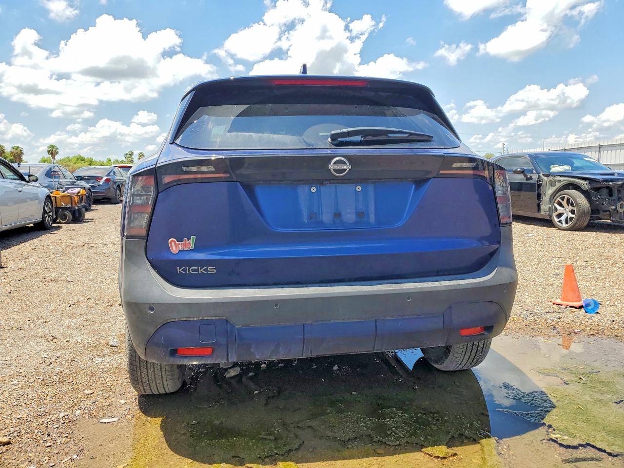 2025 NISSAN KICKS
