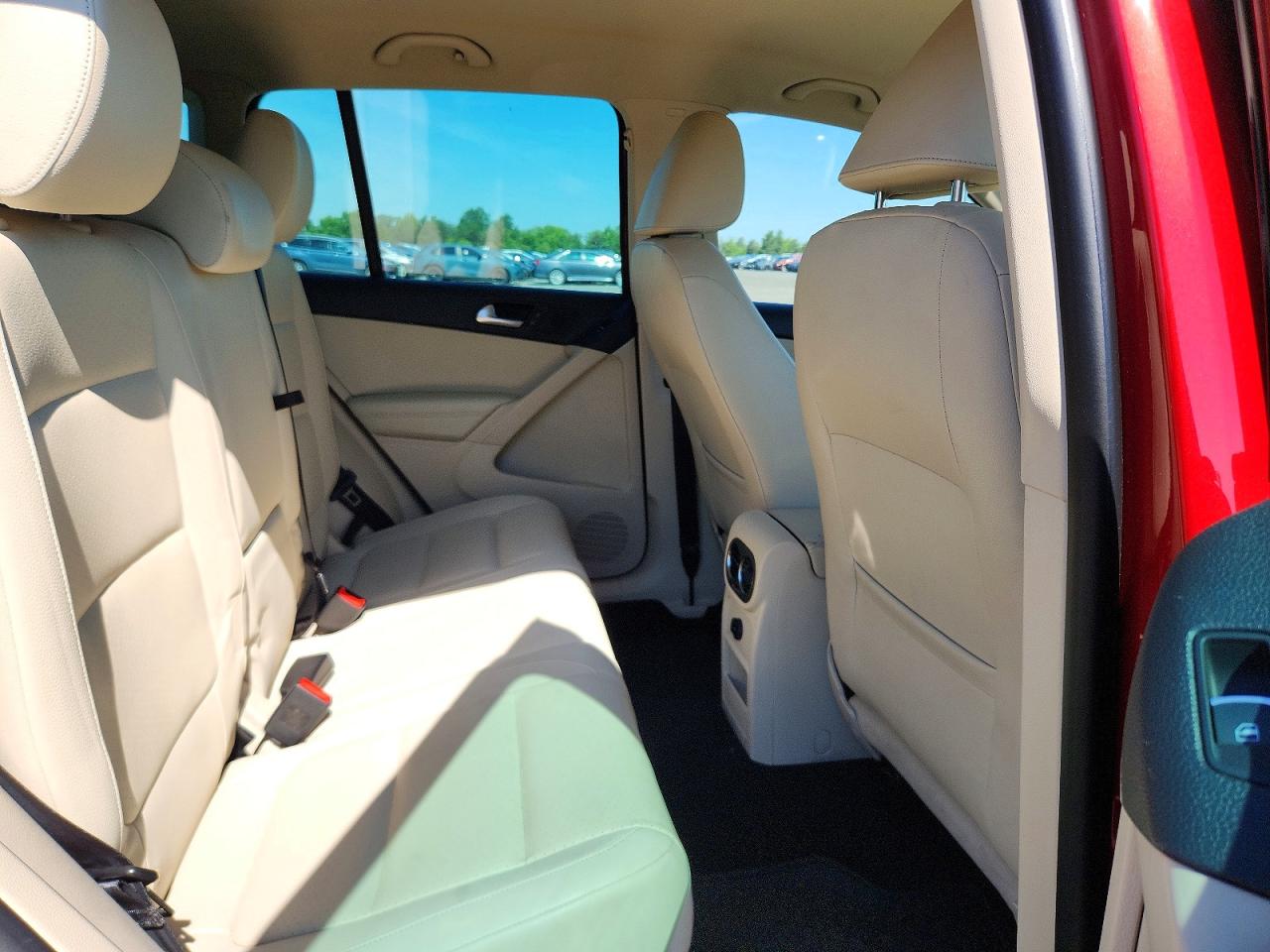 2014 VOLKSWAGEN TIGUAN