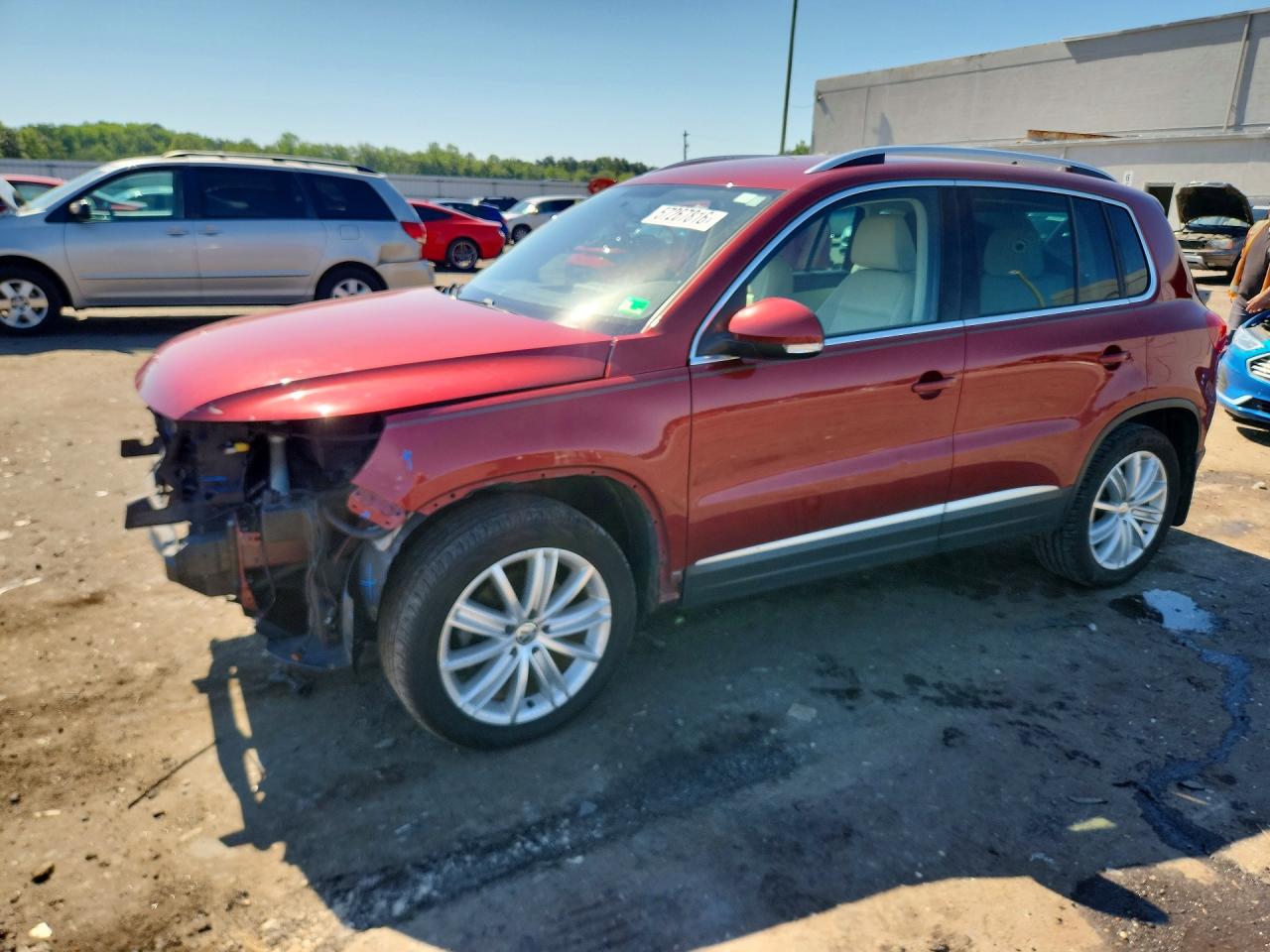 2014 VOLKSWAGEN TIGUAN
