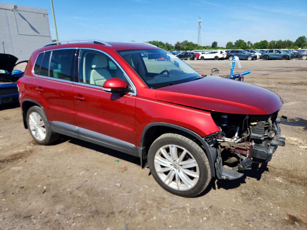 2014 VOLKSWAGEN TIGUAN