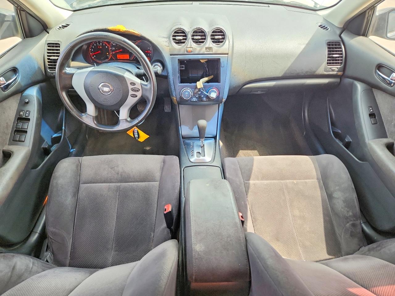 2009 NISSAN ALTIMA