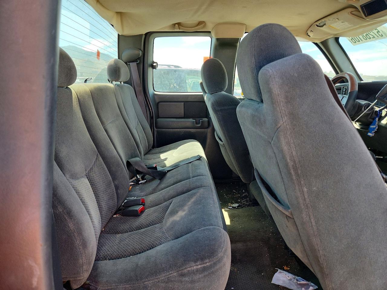2004 CHEVROLET SILVERADO