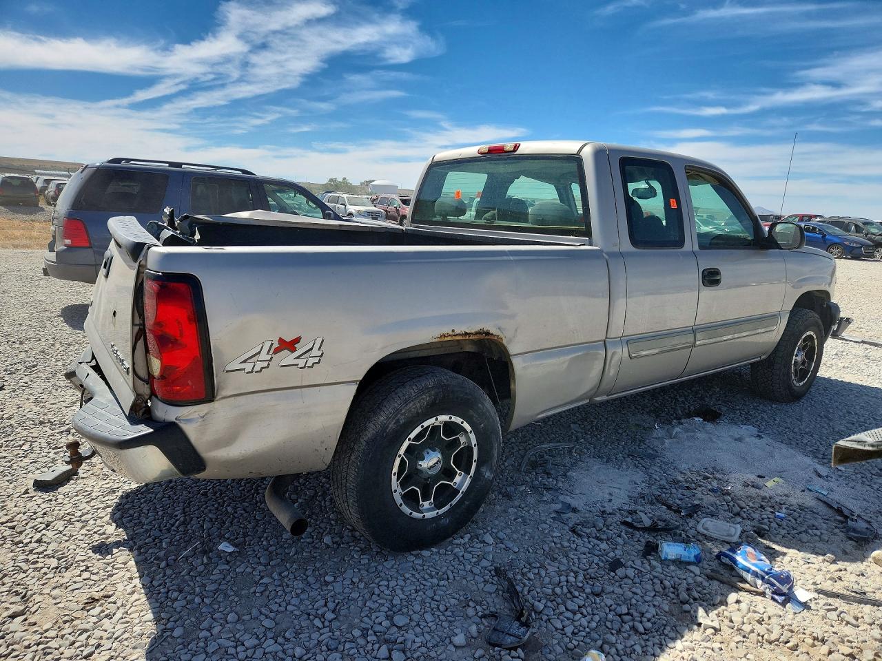 2004 CHEVROLET SILVERADO