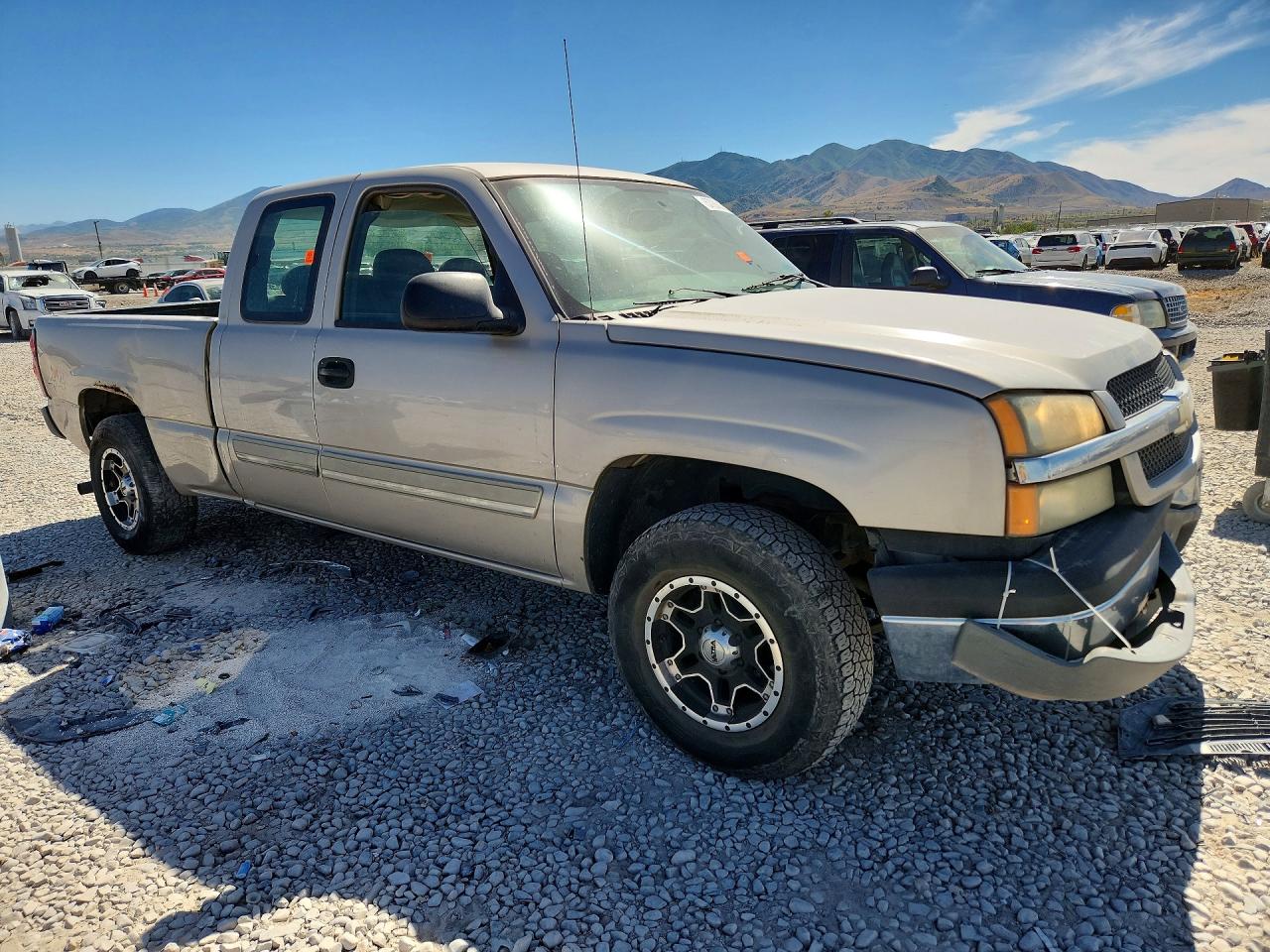 2004 CHEVROLET SILVERADO