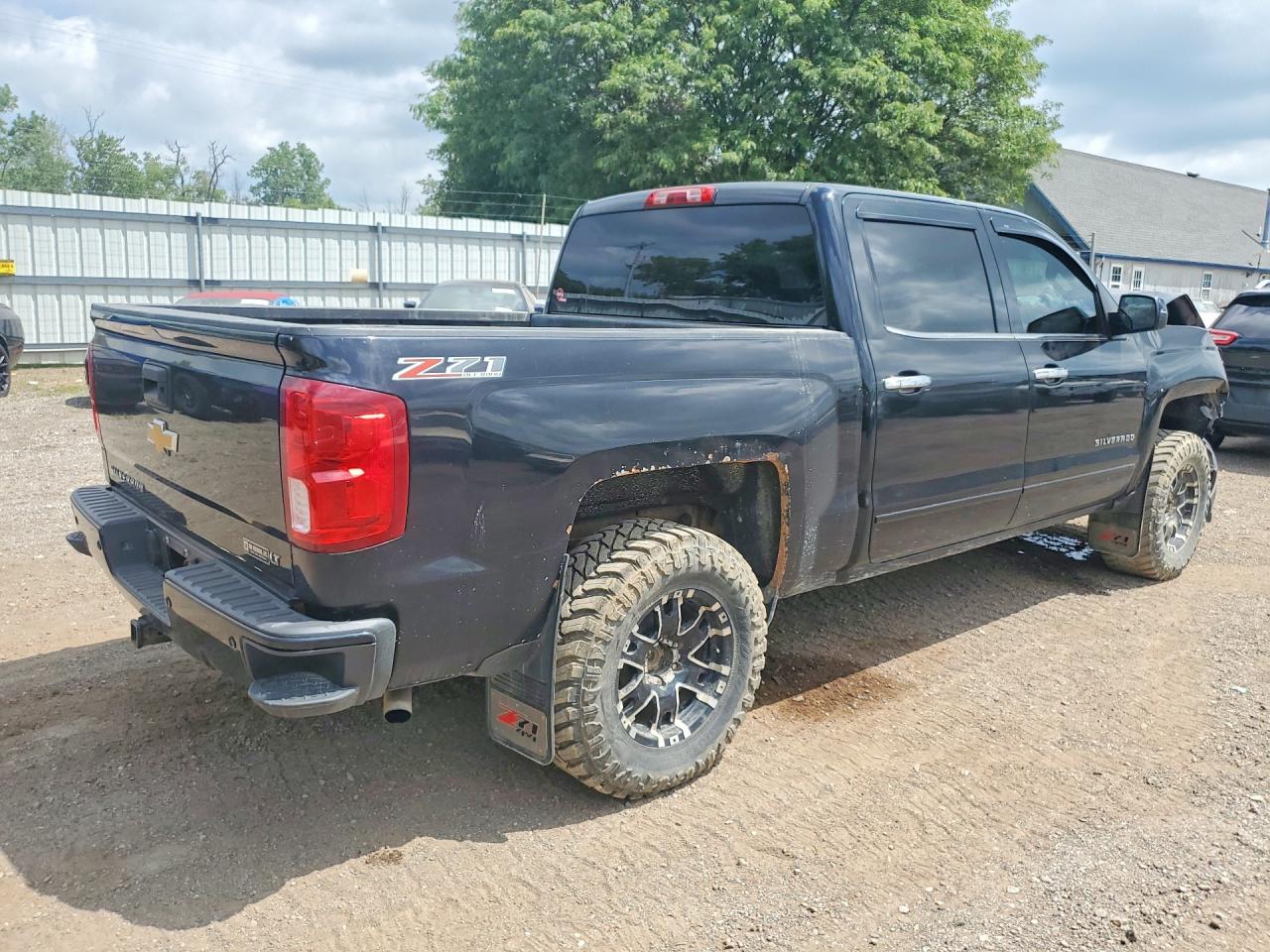 2015 CHEVROLET SILVERADO