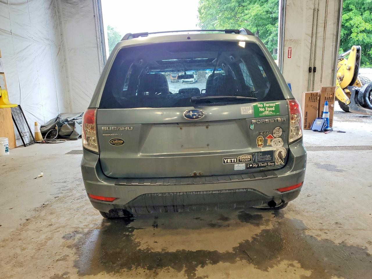 2010 SUBARU FORESTER