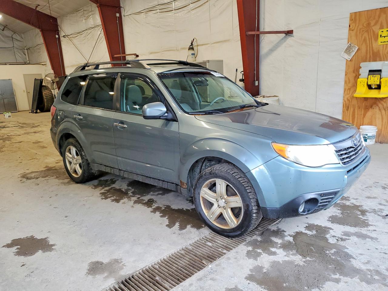 2010 SUBARU FORESTER