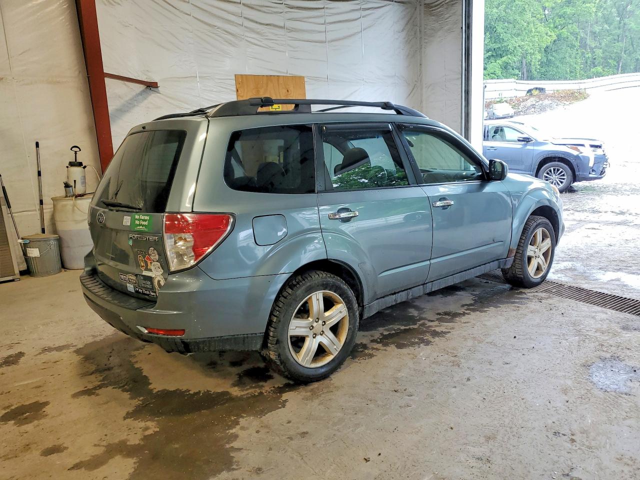 2010 SUBARU FORESTER