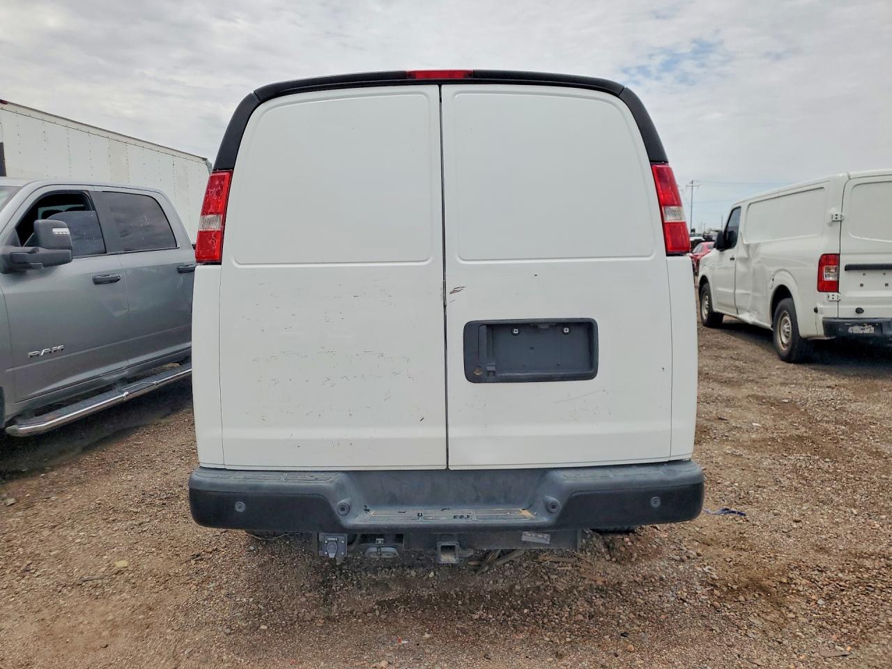 2023 CHEVROLET EXPRESS