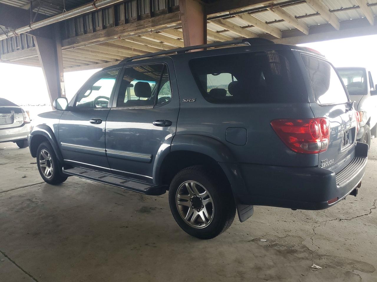 2005 TOYOTA SEQUOIA