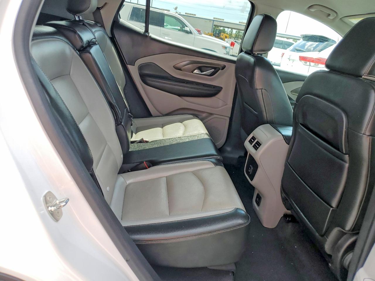 2023 GMC TERRAIN