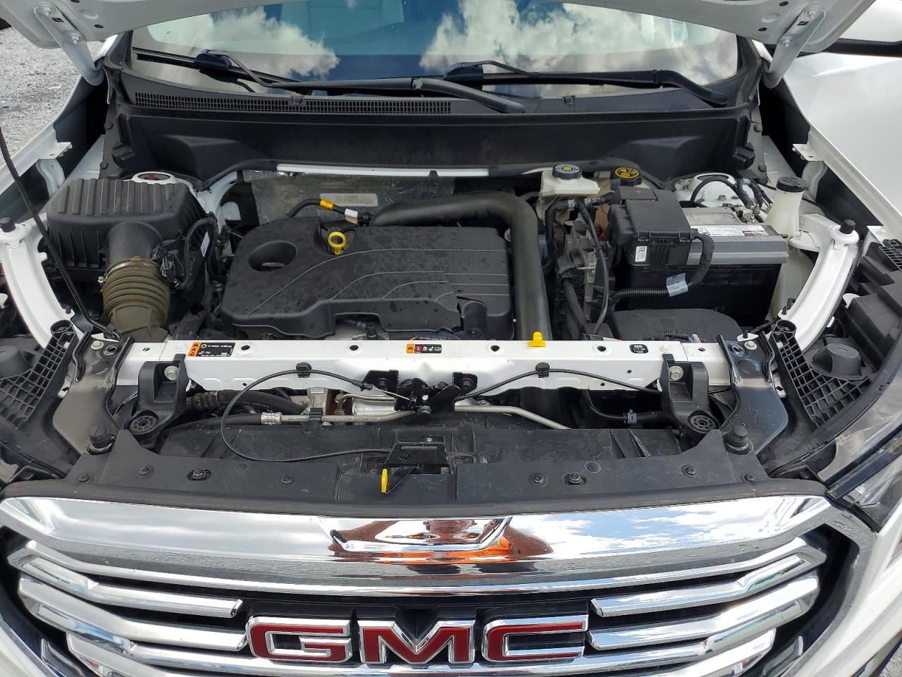 2023 GMC TERRAIN