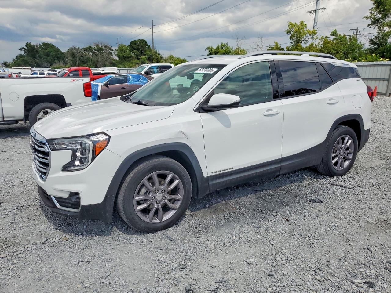 2023 GMC TERRAIN