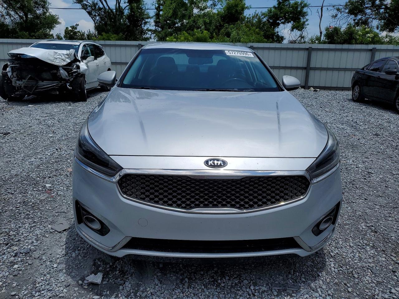 2017 KIA CADENZA