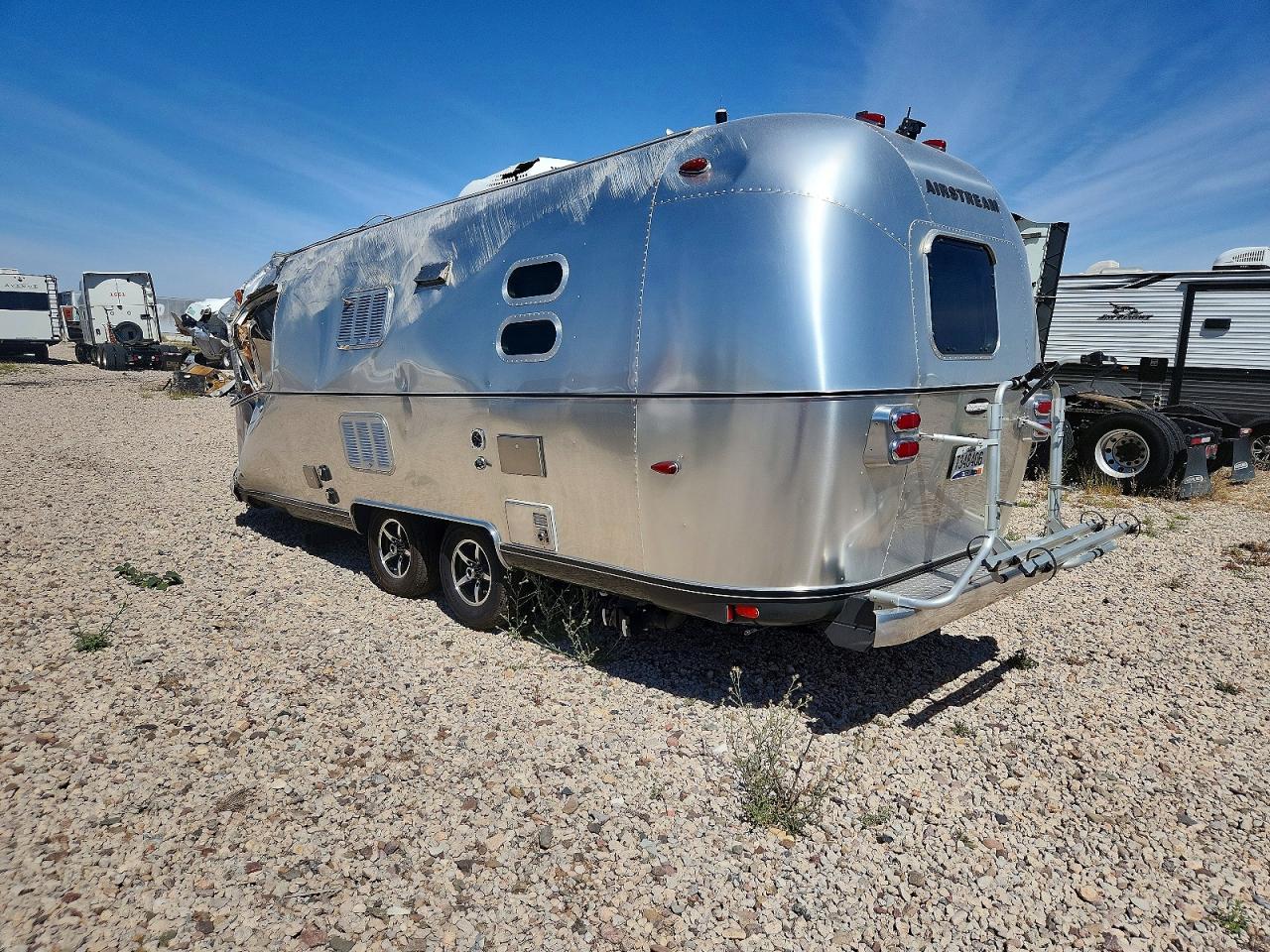 2015 AIRSTREAM INTERNATIO