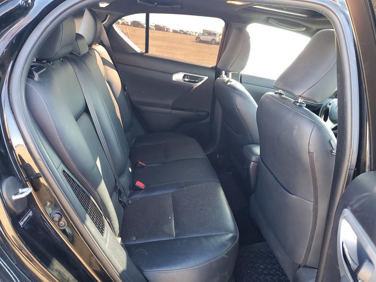 2012 LEXUS CT 200