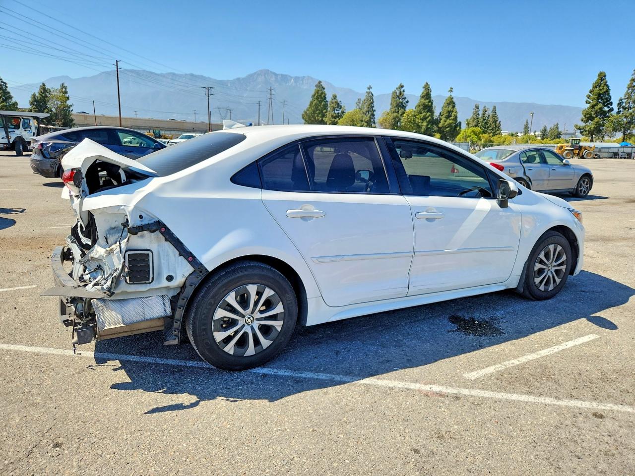 2022 TOYOTA COROLLA