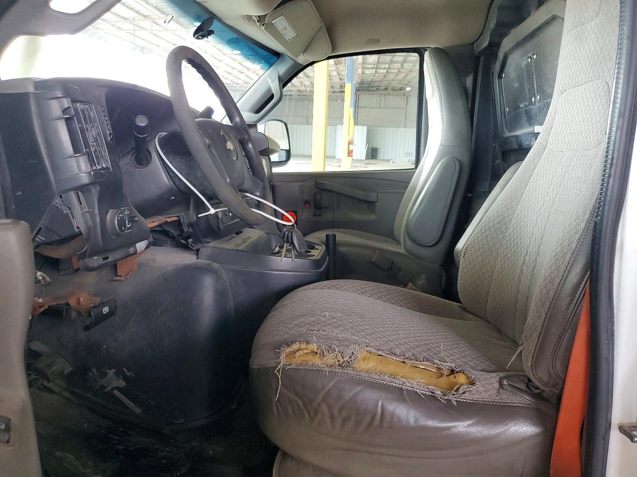 2017 CHEVROLET EXPRESS