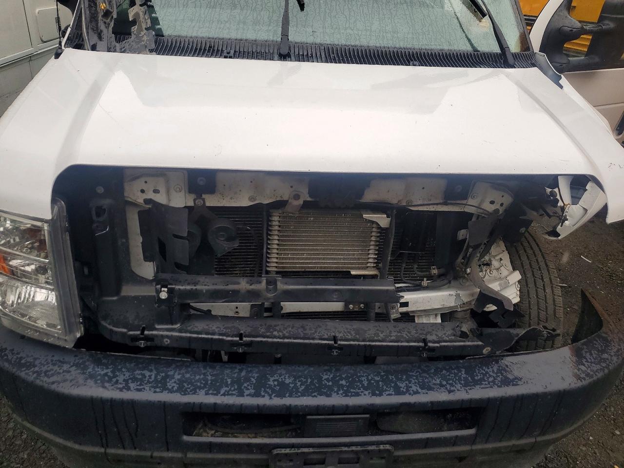 2022 FORD ECONOLINE