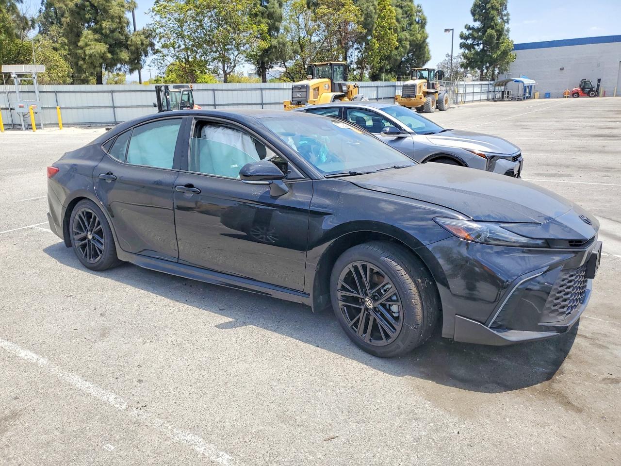 2026 TOYOTA CAMRY