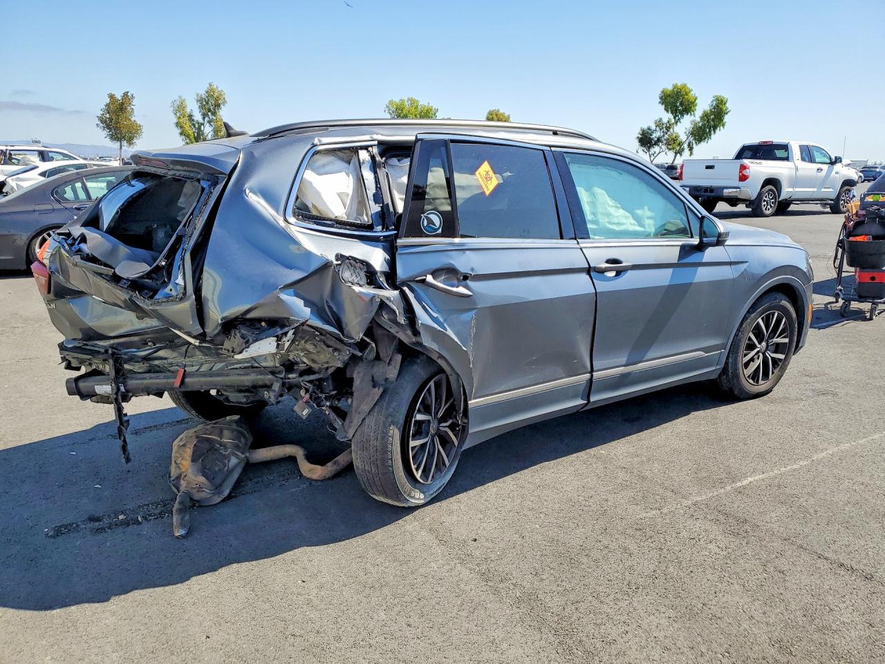 2021 VOLKSWAGEN TIGUAN