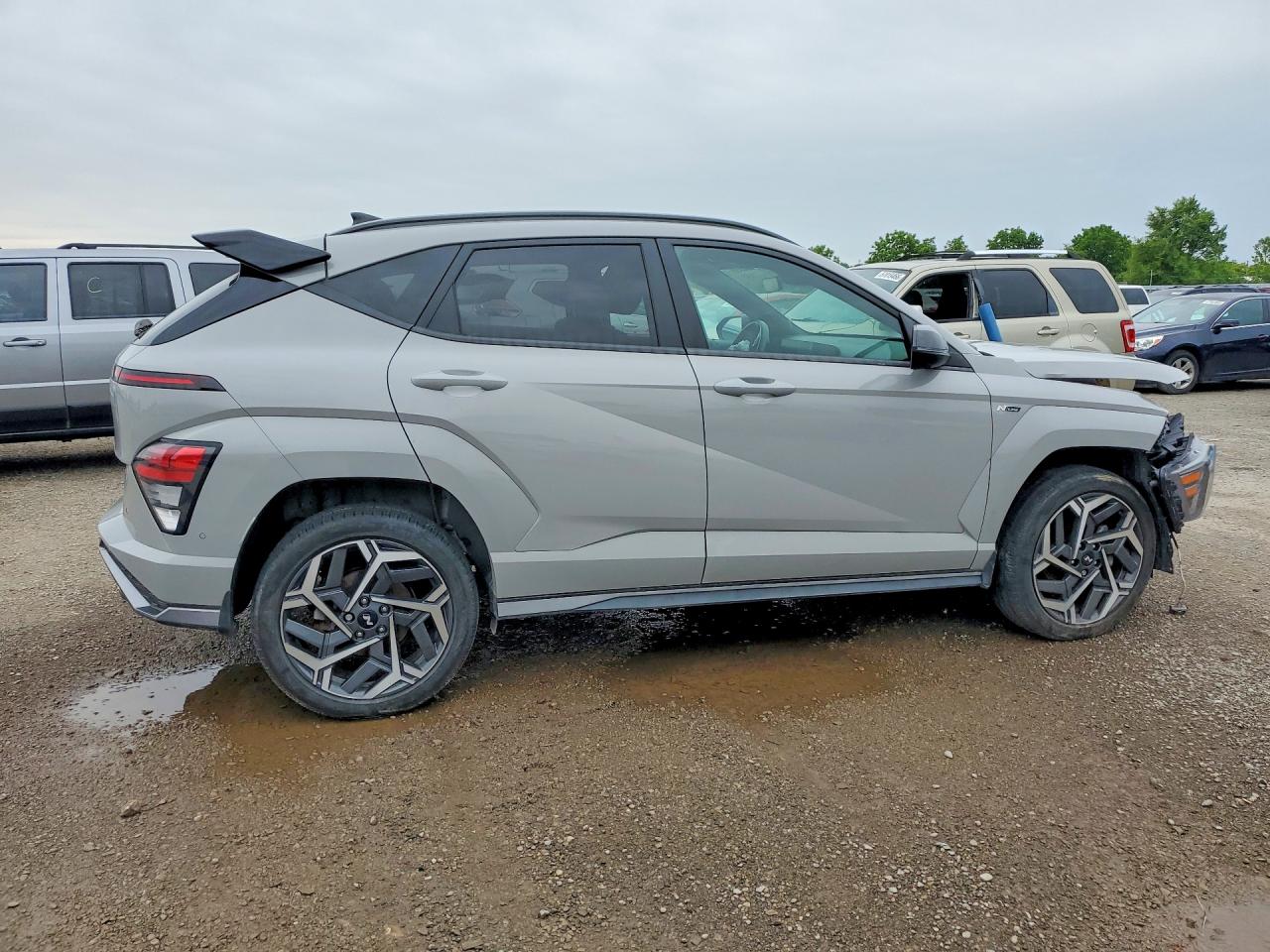 2024 HYUNDAI KONA