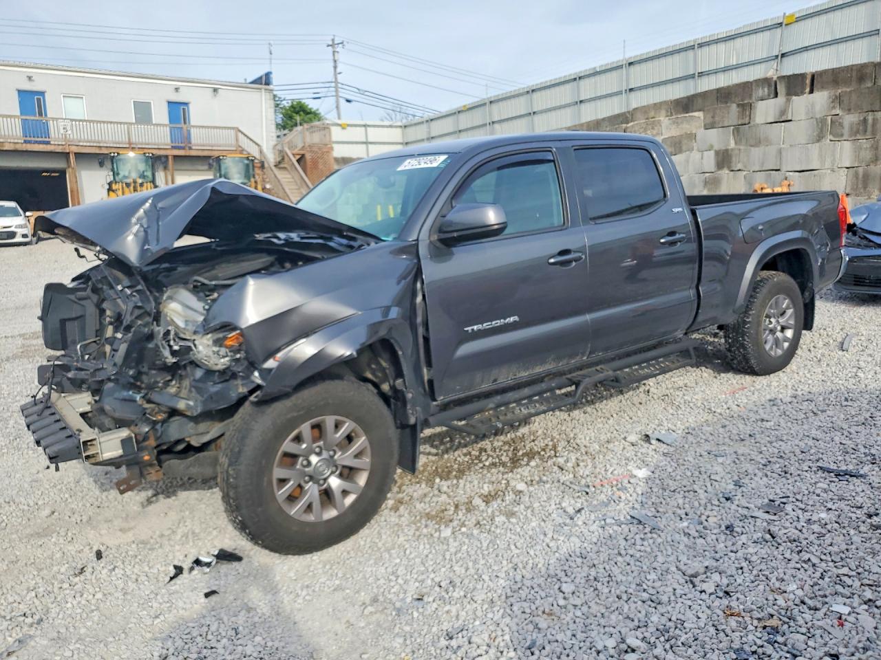 2017 TOYOTA TACOMA