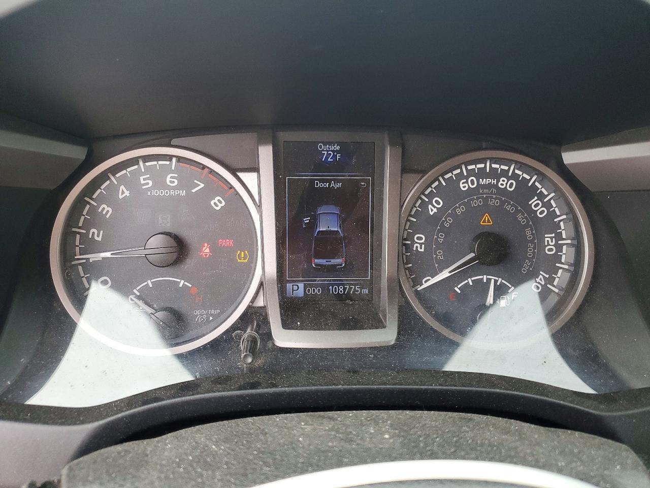 2017 TOYOTA TACOMA
