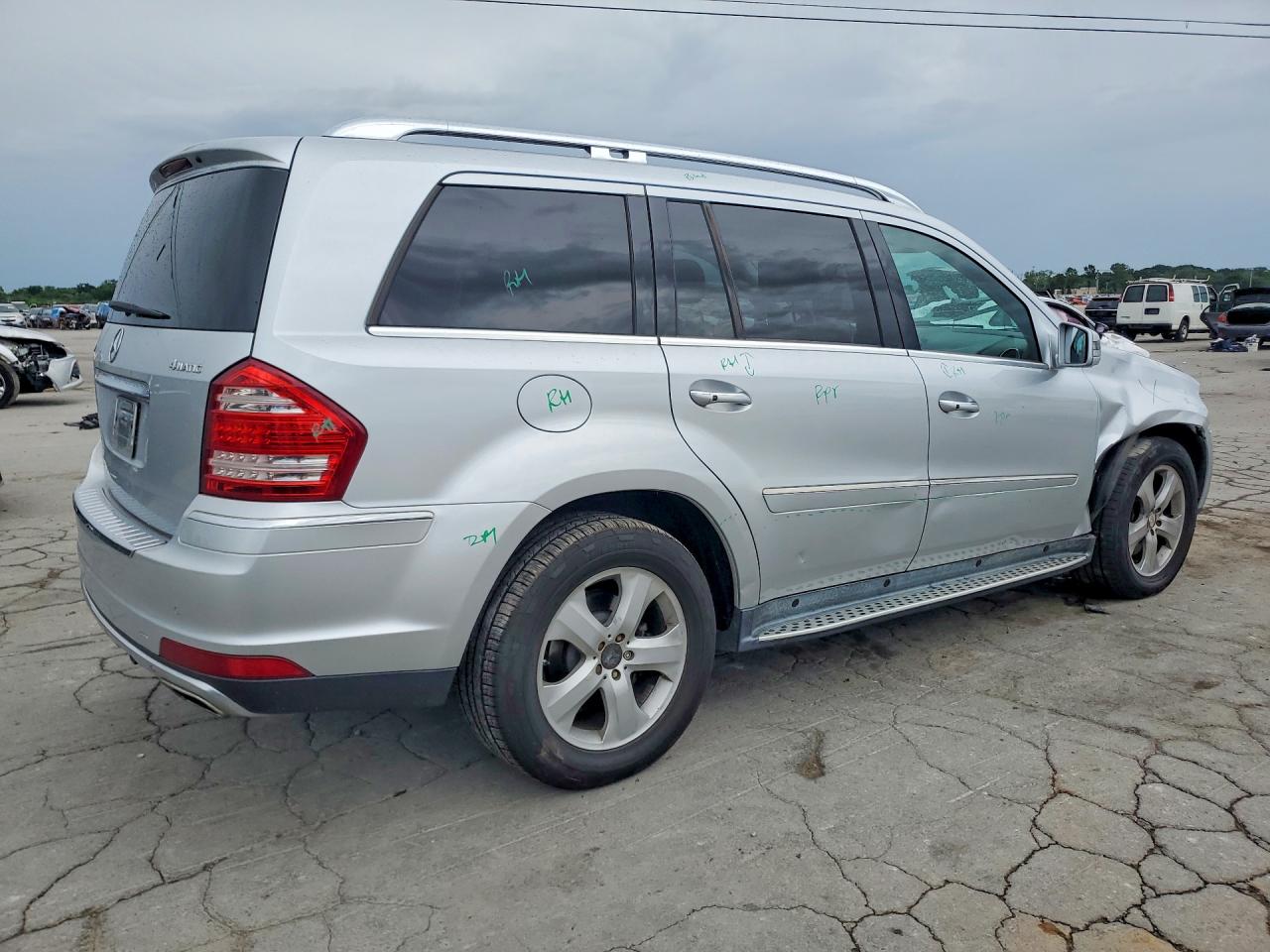 2012 MERCEDES-BENZ GL-CLASS