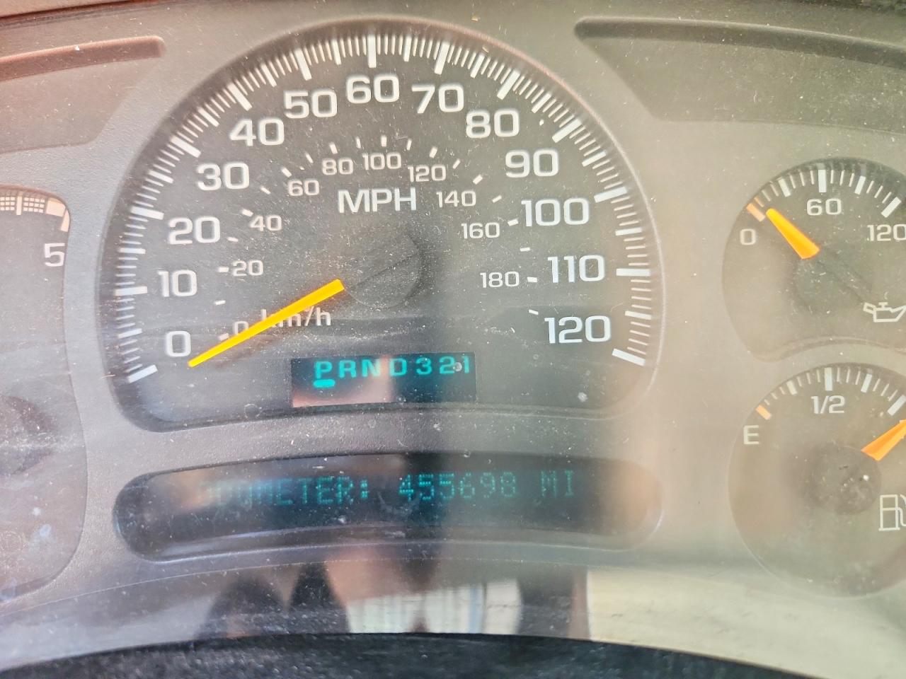 2004 CHEVROLET SILVERADO