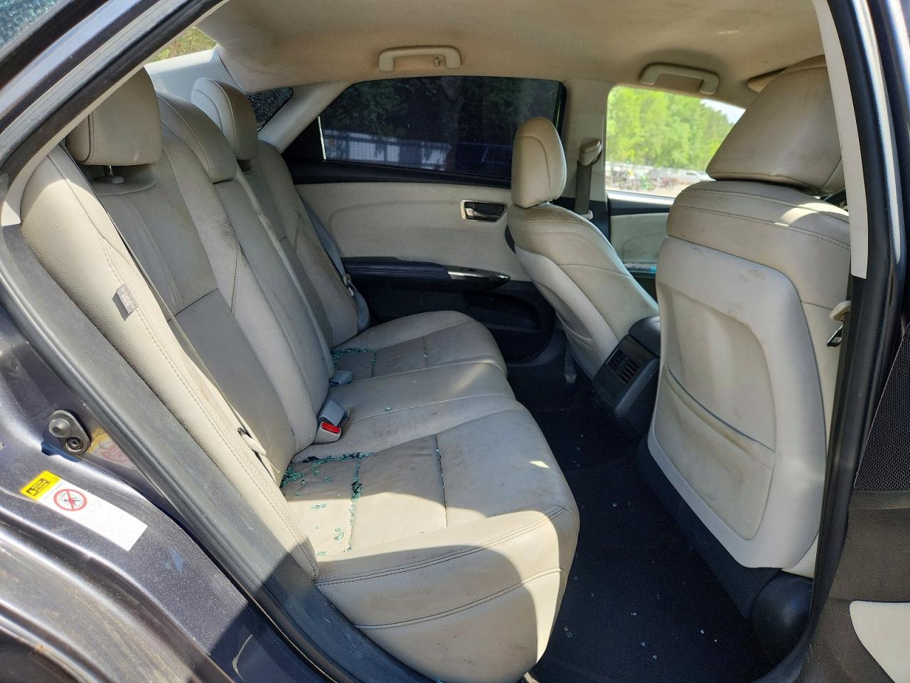 2013 TOYOTA AVALON