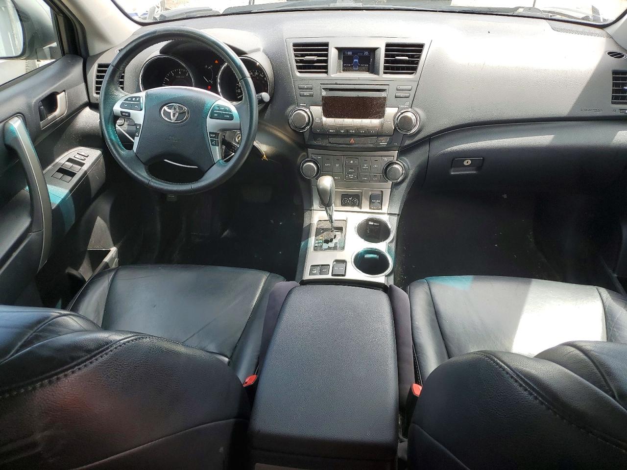 2013 TOYOTA HIGHLANDER