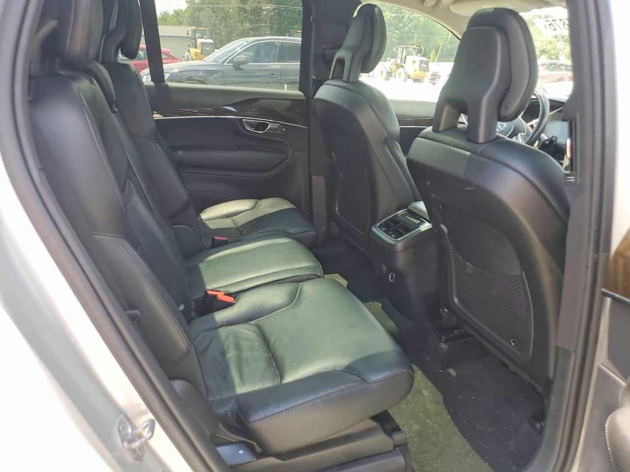2018 VOLVO XC90