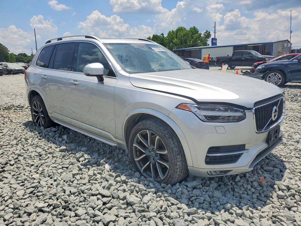 2018 VOLVO XC90