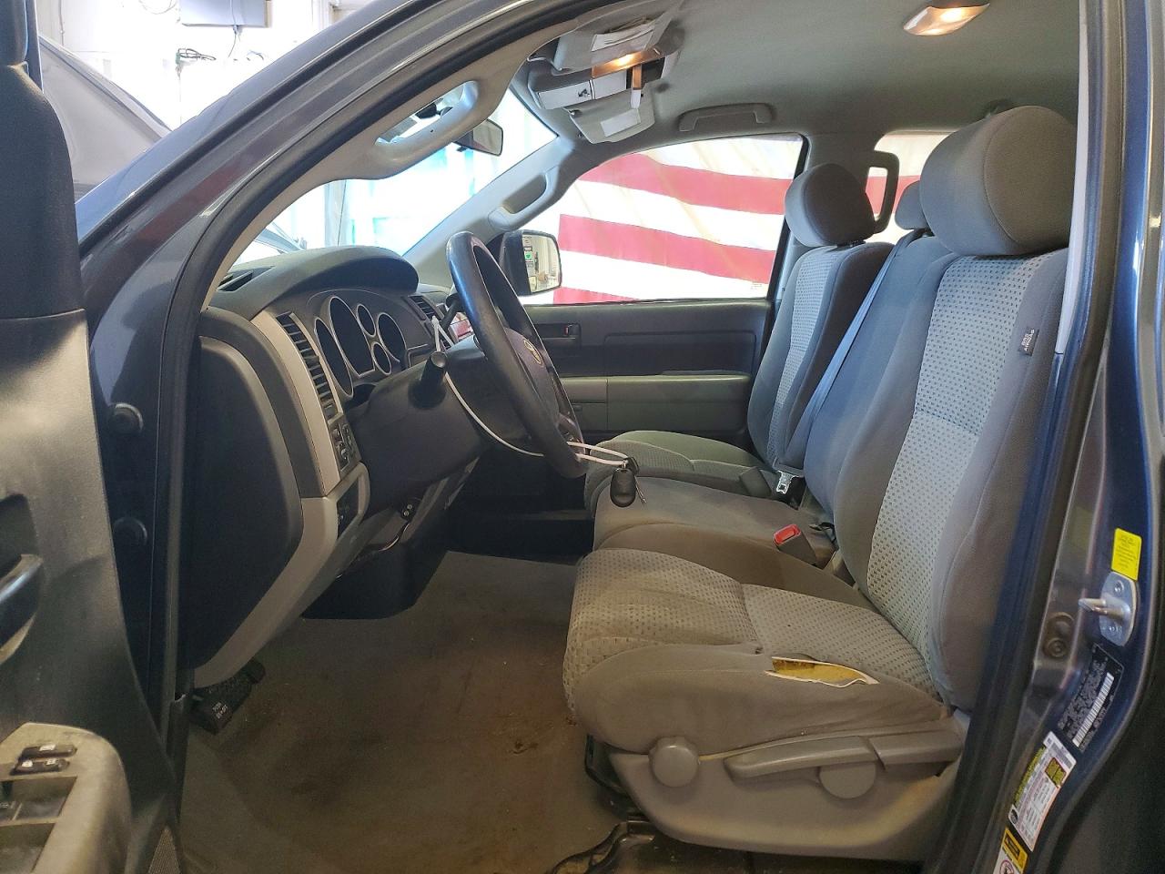 2010 TOYOTA TUNDRA