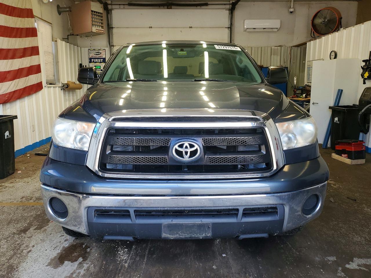 2010 TOYOTA TUNDRA