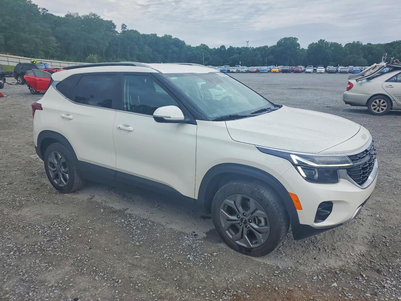 2024 KIA SELTOS