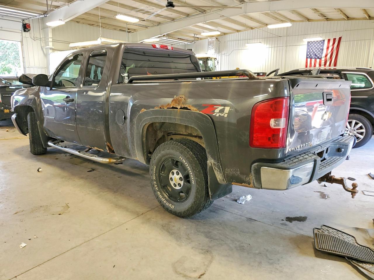2011 CHEVROLET SILVERADO