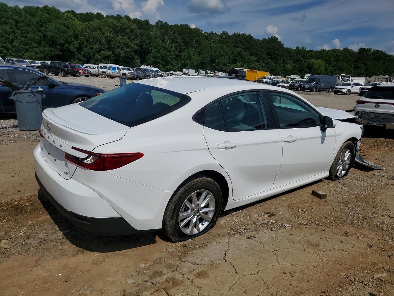 2026 TOYOTA CAMRY