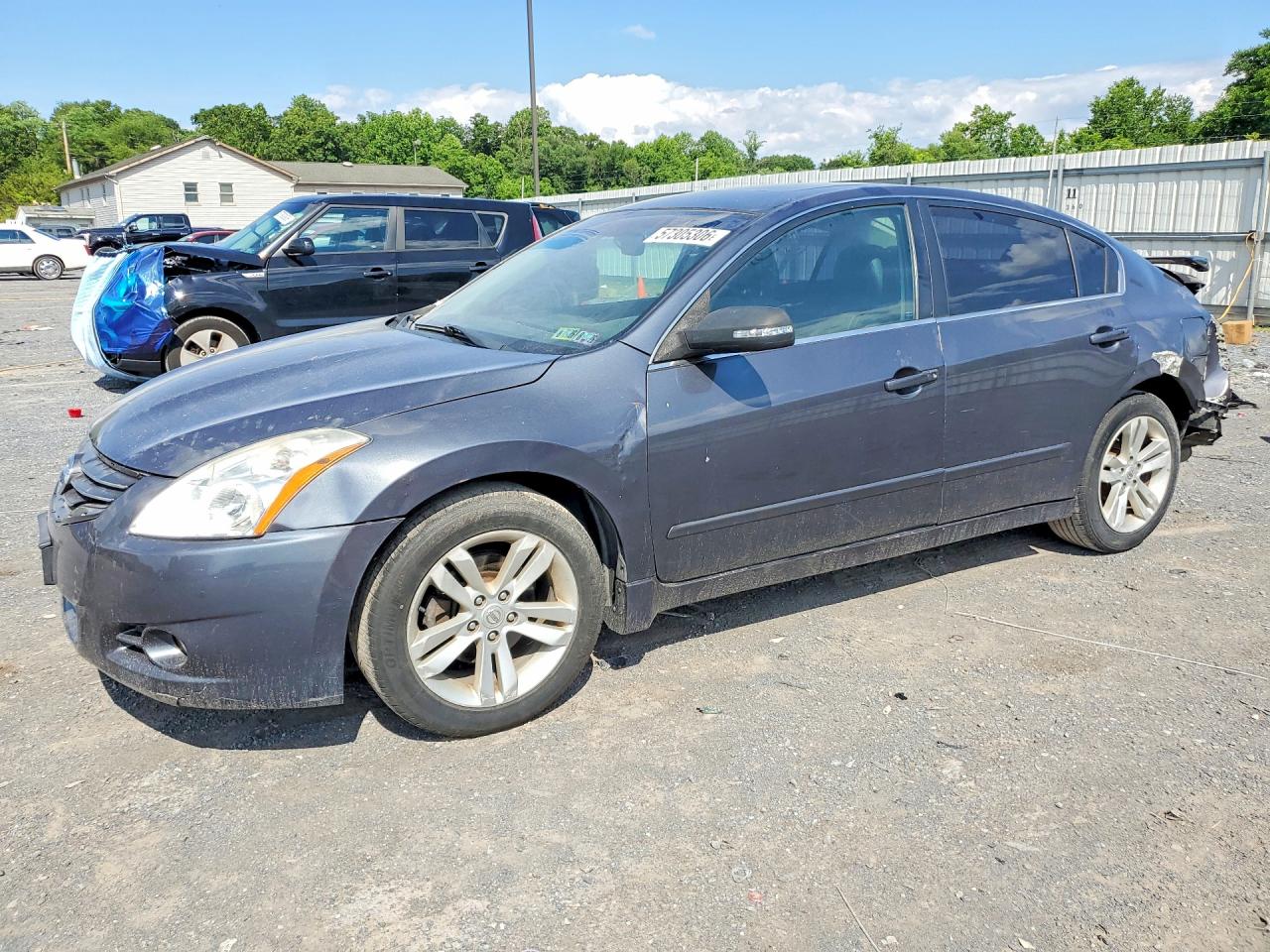 2011 NISSAN ALTIMA