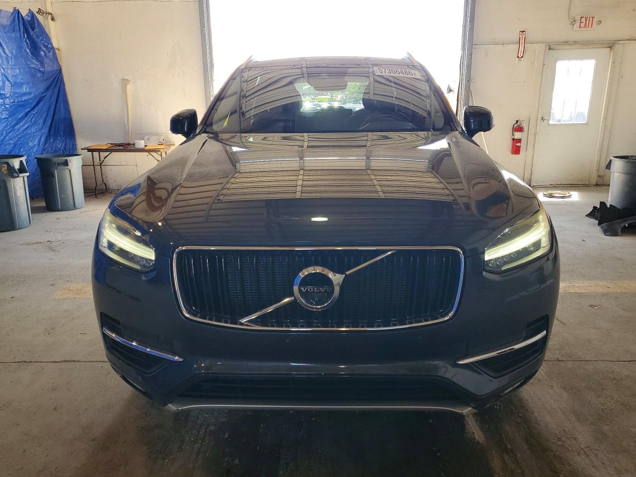 2016 VOLVO XC90