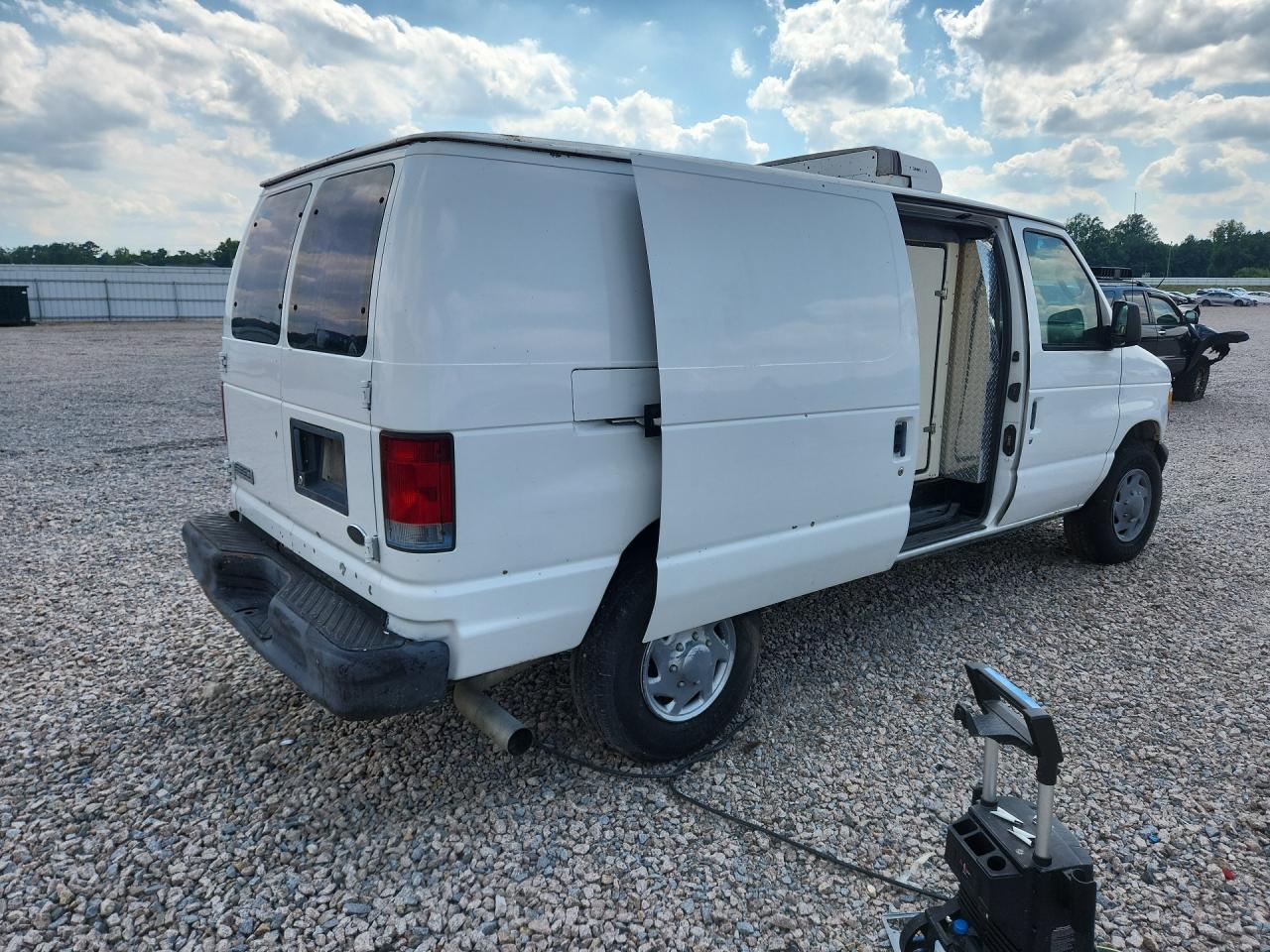 2006 FORD ECONOLINE