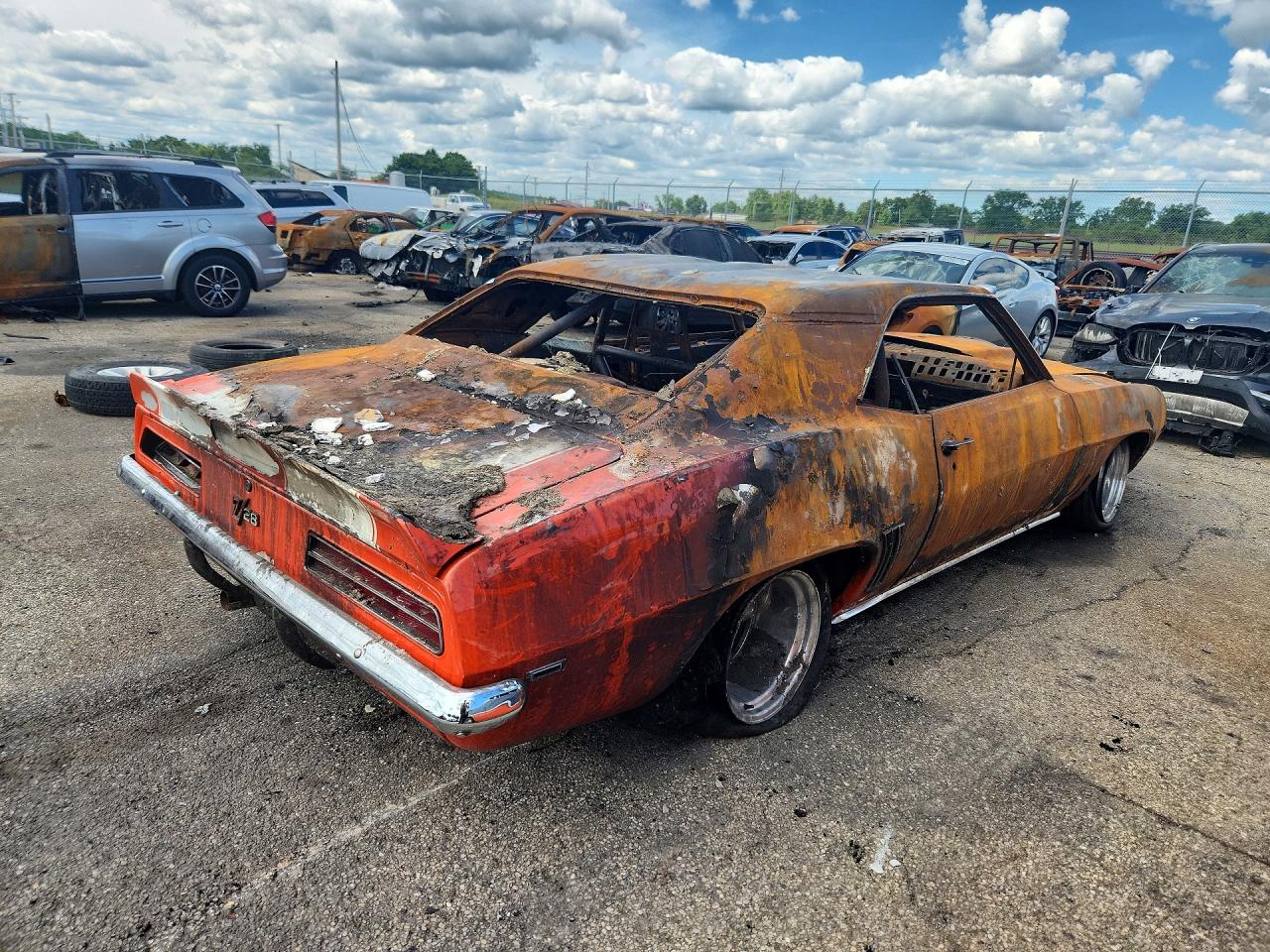 1969 CHEVROLET CAMARO