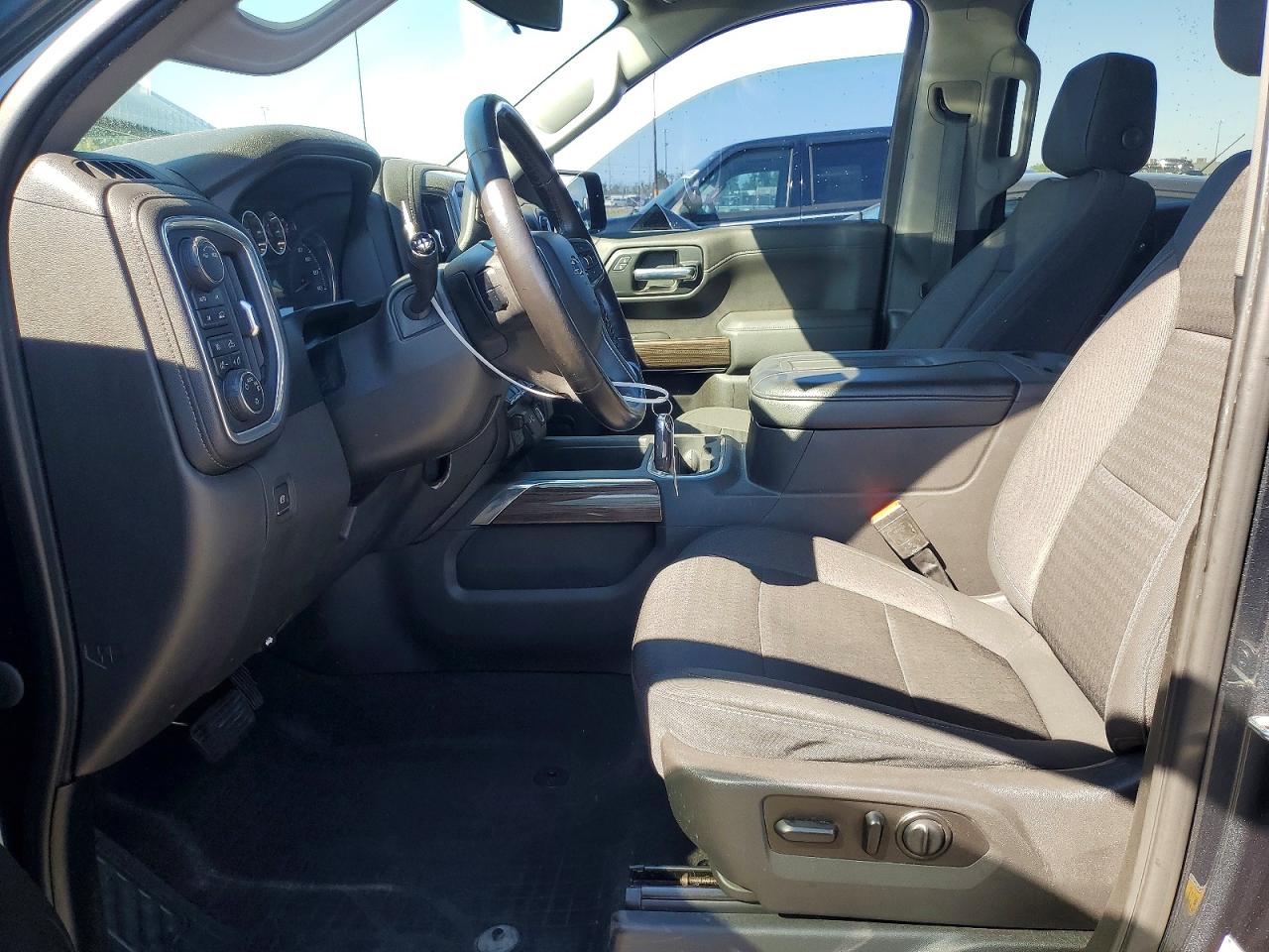 2020 CHEVROLET SILVERADO