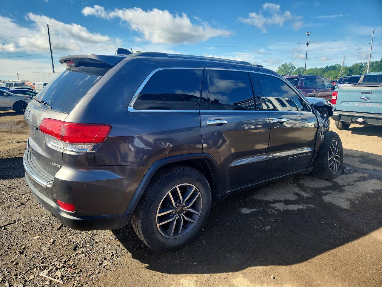 2019 JEEP CHEROKEE