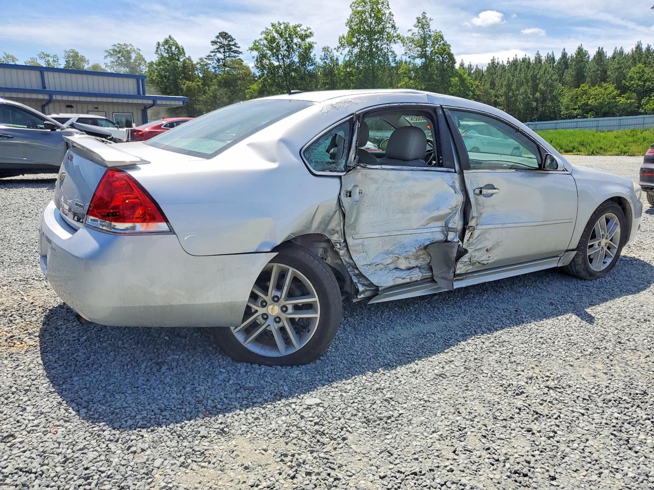 2010 CHEVROLET IMPALA